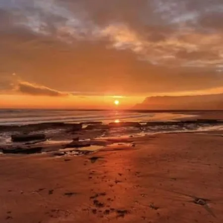 Darnholm * Robin Hood's Bay