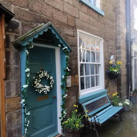 Darnholm * 罗宾胡兹贝